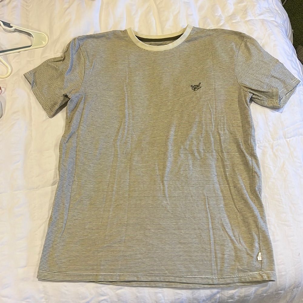 Quiksilver t-shirt